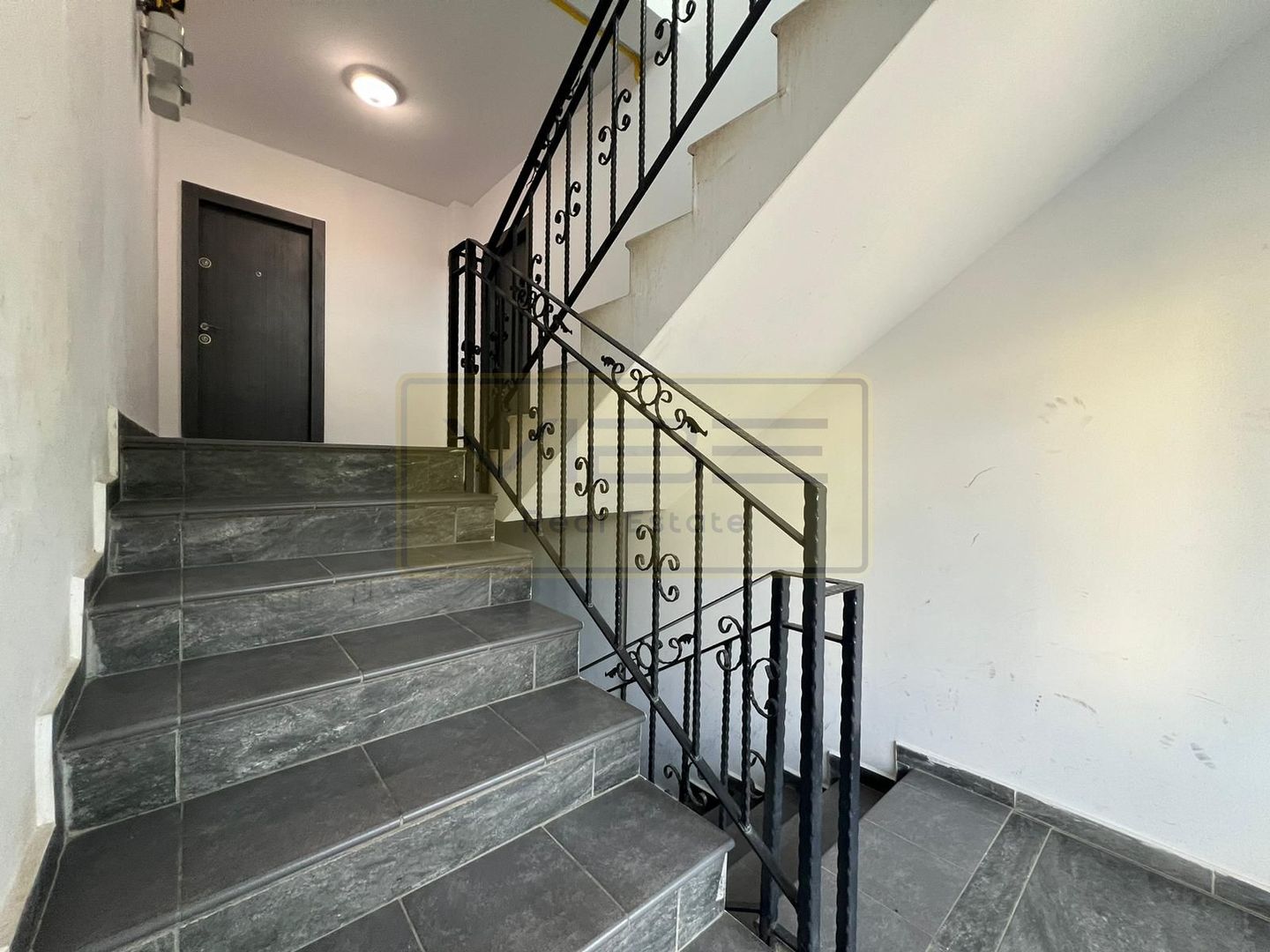 Apartament 2 camere open-space + parcare Valea Adanca - Poză 24