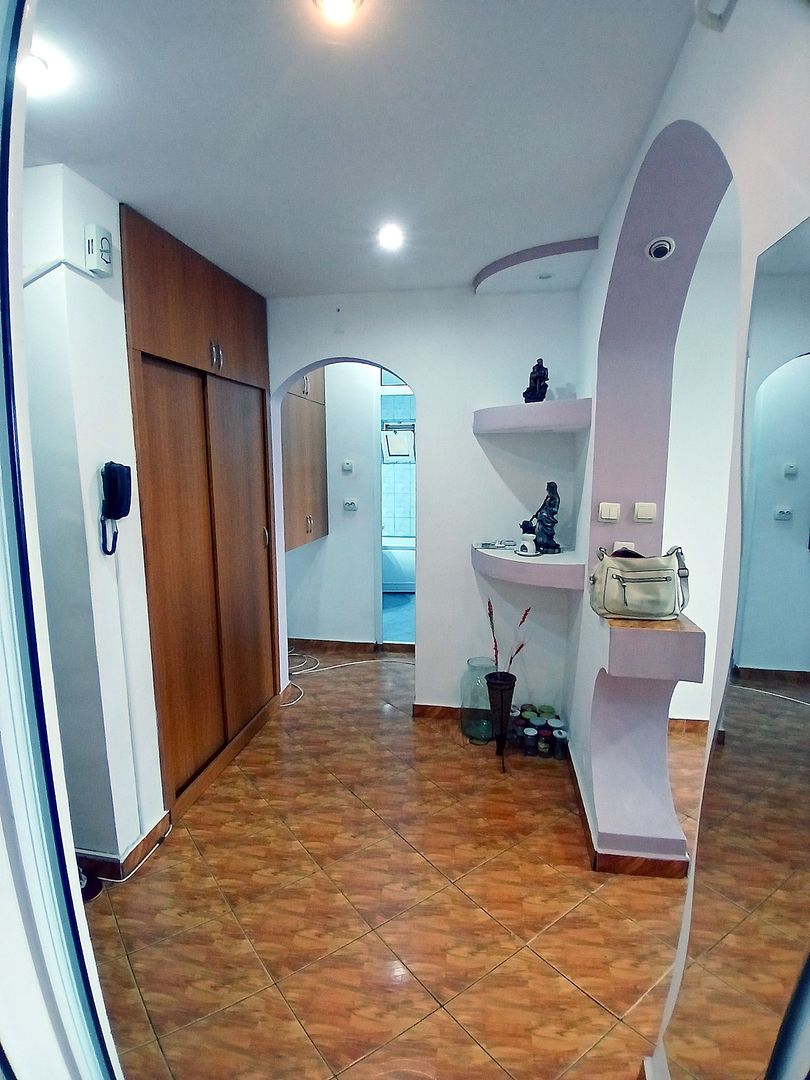 Apartament cu 2 camere, 53 mp, etaj 3 – priveliște deosebită - Poză 7