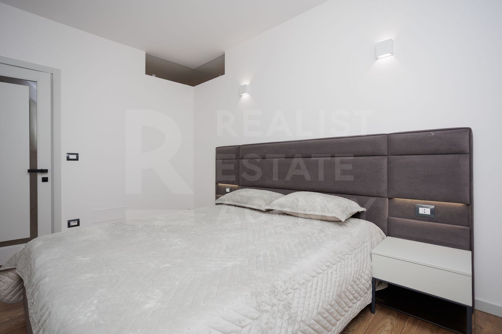 Vânzare, apartamnet 2 camere + living, str. Alba Iulia, Buiucani - Poză 13