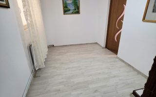 🏡 Casă renovată cu 6 camere, teren 557 mp – Berceni, Prahova - Poză 41