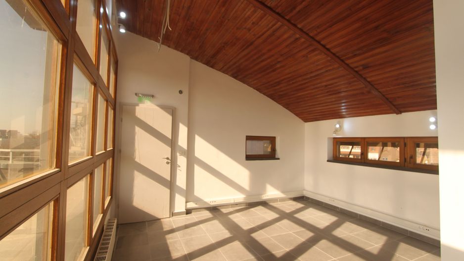 Cladire birouri - 282 mp -  zona Rebreanu - Poză 31