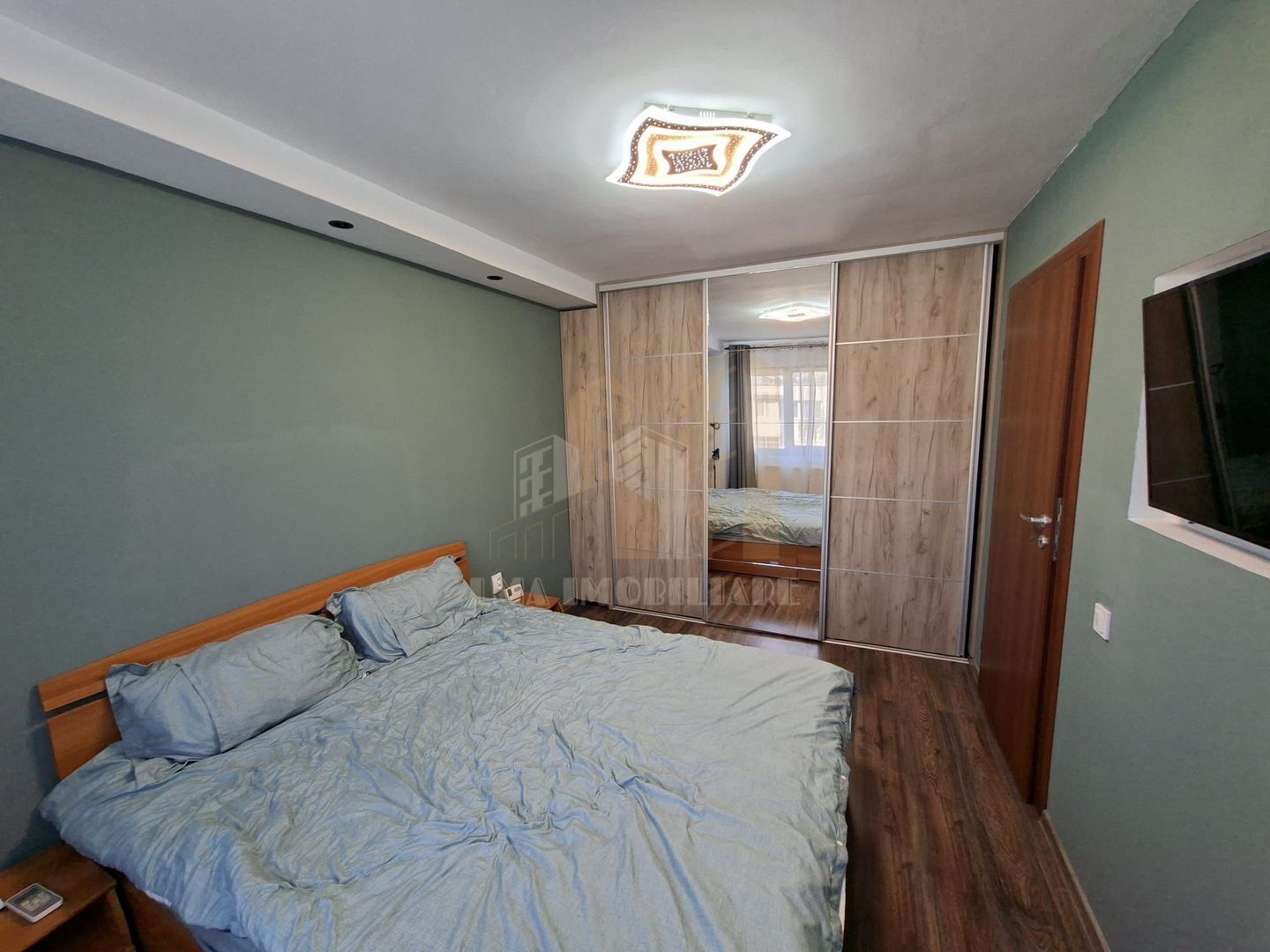 Apartament 2 camere semidecomandat Zizinului Brasov - Poză 14