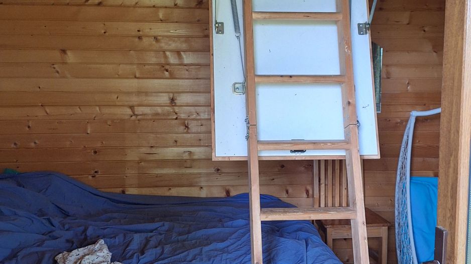 VANZARE ANSAMBLU CASUTE BRADULET ARGES - Poză 6