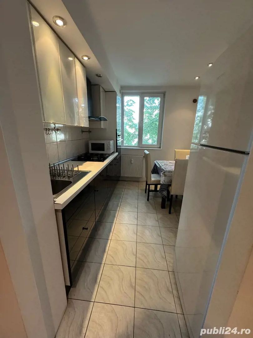 Apartament 3 camere zona Auchan Titan - Poză 3