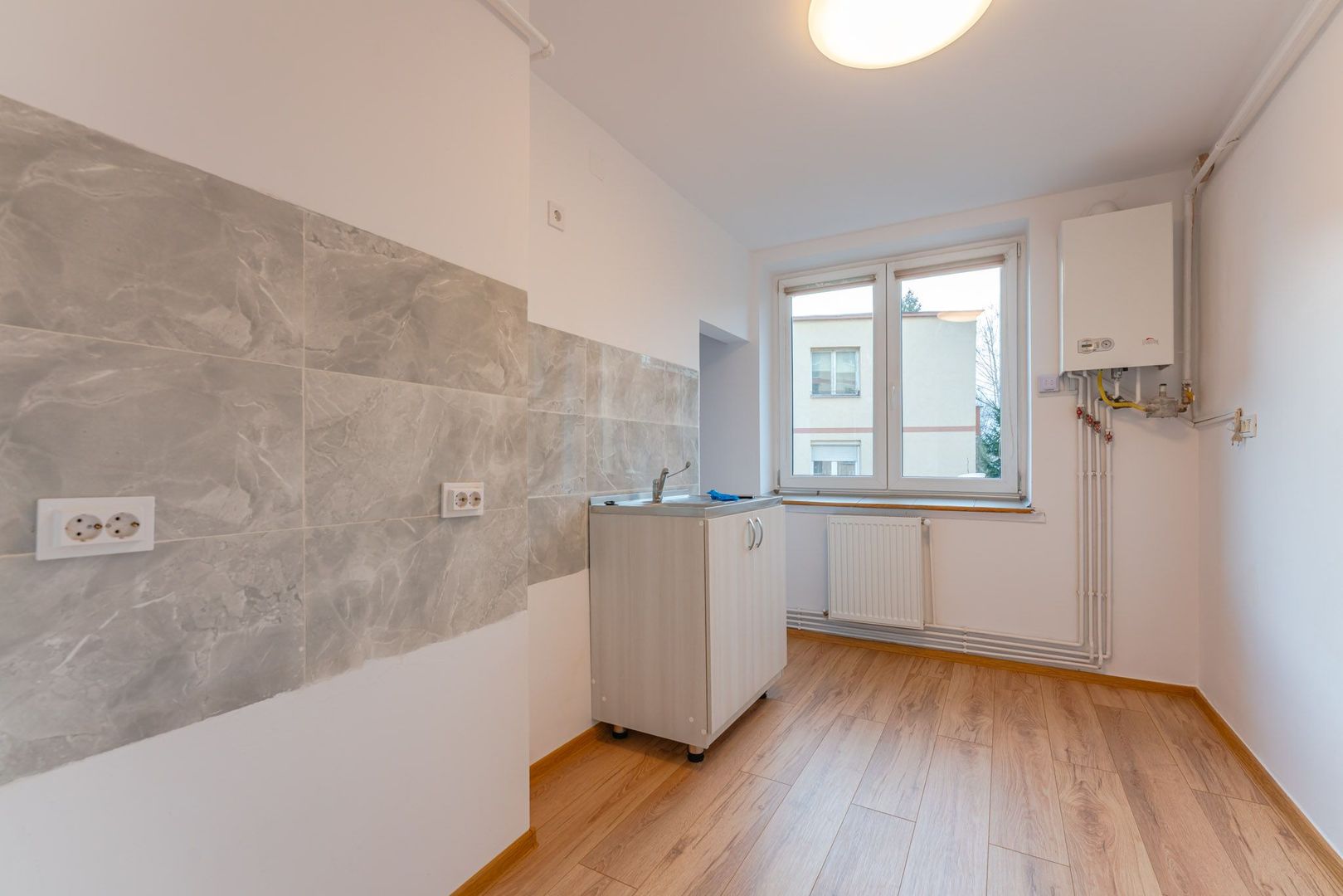 Apartament decomandat, 2 camere, 46 mp – Centru Civic, Brașov - Poză 8