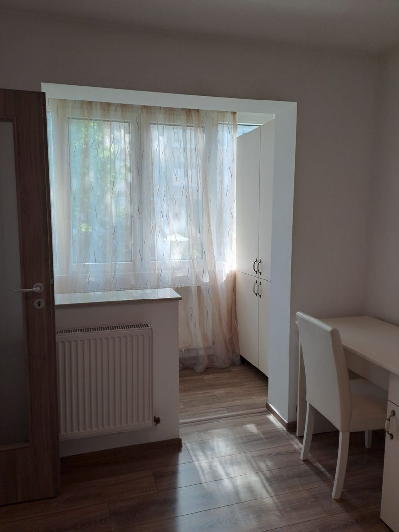 Inchiriez apartament 2 camere - Poză 6