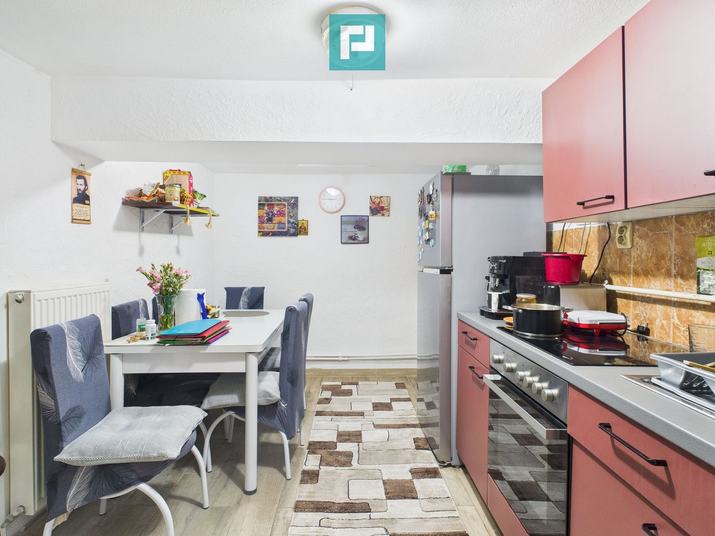 Două case pe un teren generos în Ghiroda - Poză 26