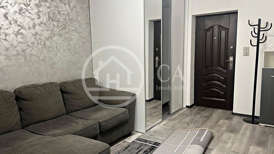 Garsoniera de vanzare zona Autogara Velenta - Poză 1