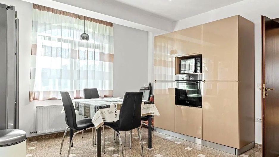 Vila cu 6 camere | Teren generos | Otopeni - Poză 7