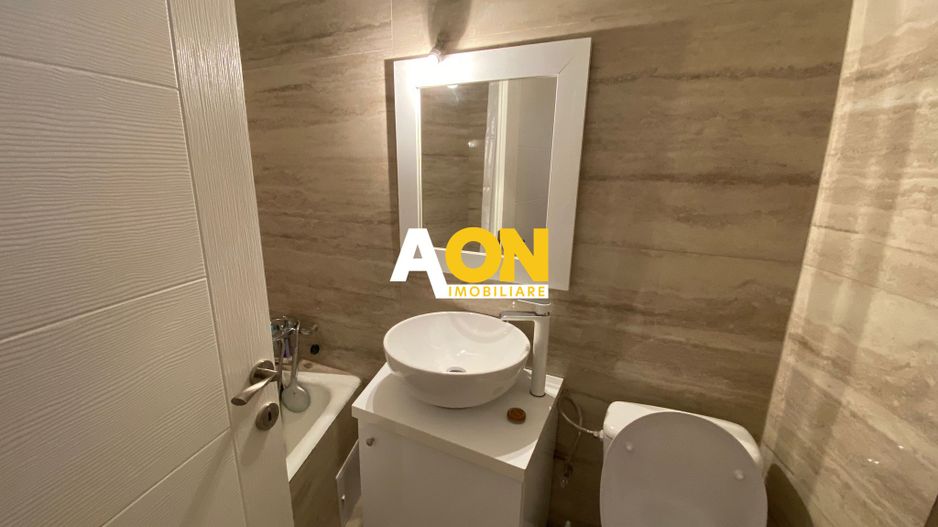 Apartament 3 camere, 2 balcoane,  Scara Interioara,  Ultracentral - Poză 9