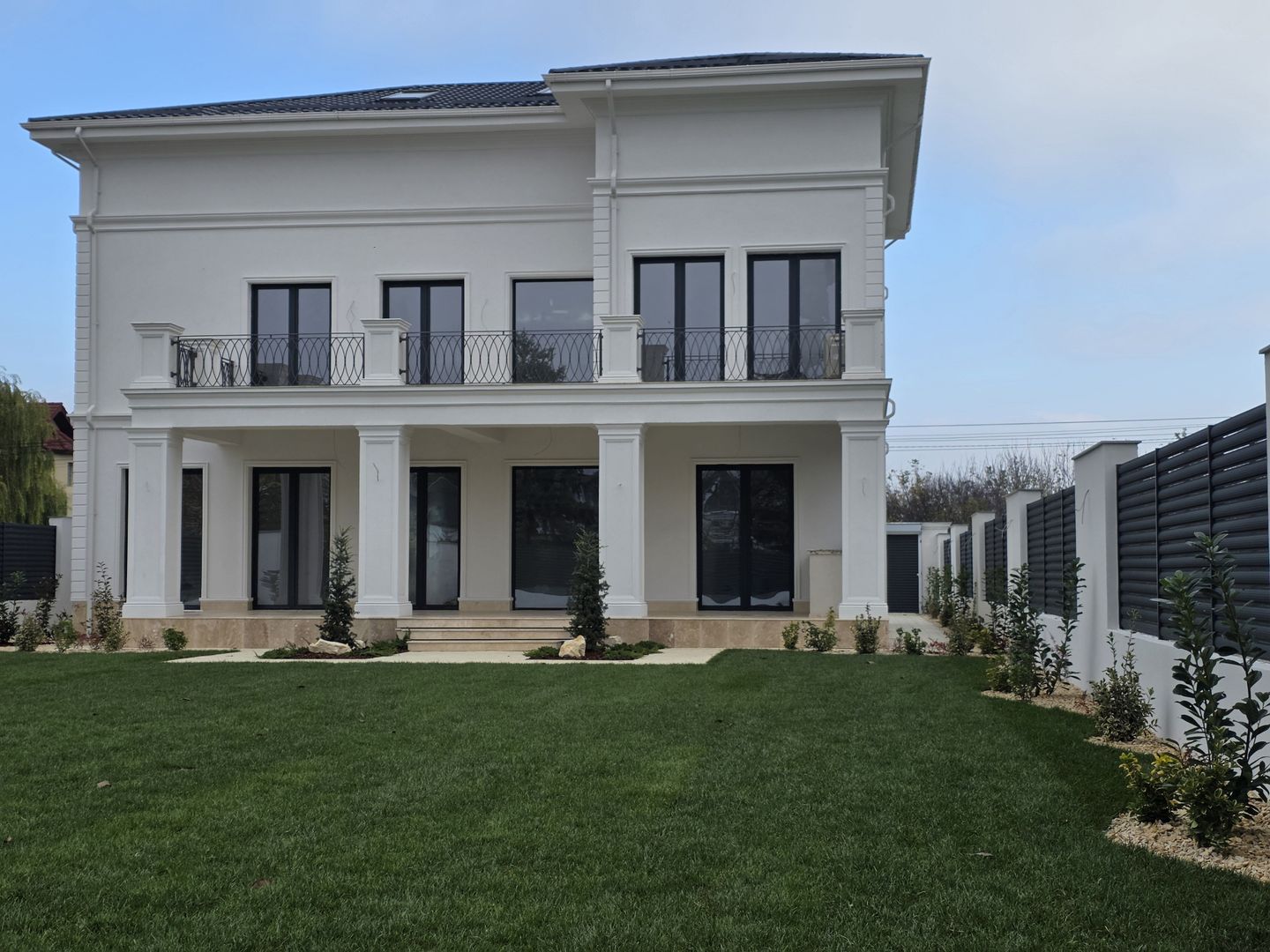 Vila superba excelent pozitionata in Pipera - Poză 12