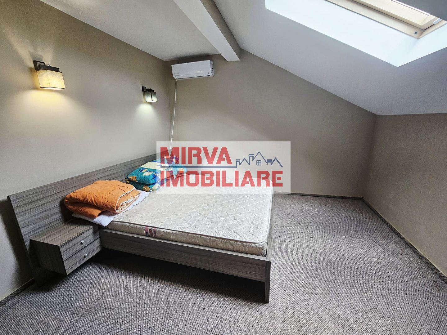 Vilă spațioasă Strejnicu S+P+1E+M, 8 camere, garaj, teren 595 mp - Poză 82