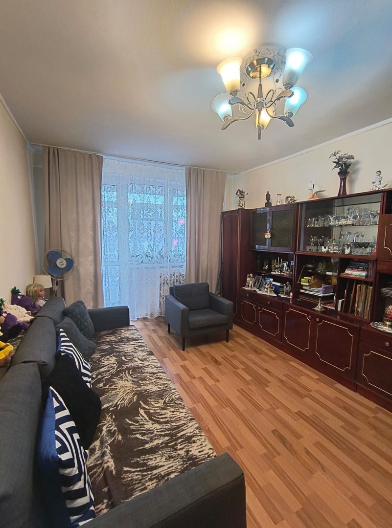 3 camere Bd. Timișoara | Bloc reabilitat | Etaj 1 - Poză 3