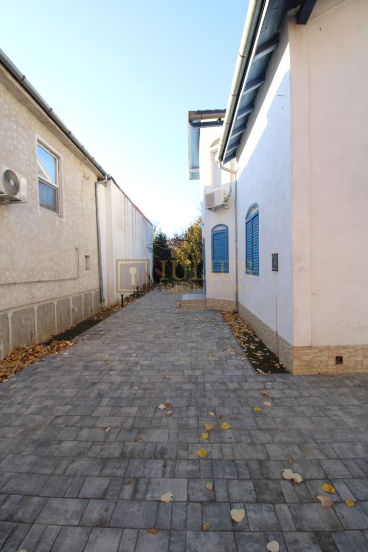 Casa in zona Lipovei,  ideala pentru activitati comerciale. - Poză 40