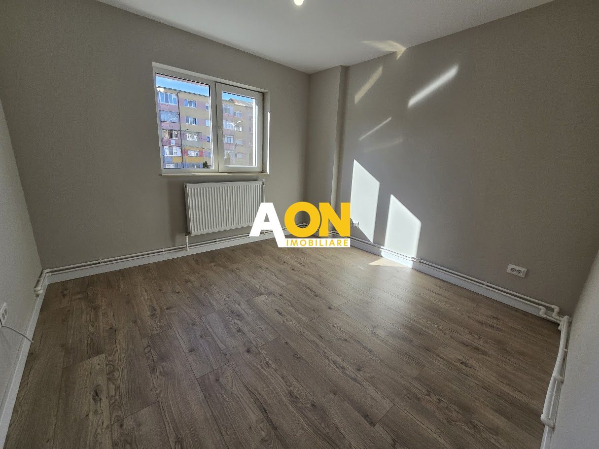 Apartament 4 Camere Complet Renovat, Etaj 1, Cetate - Poză 3