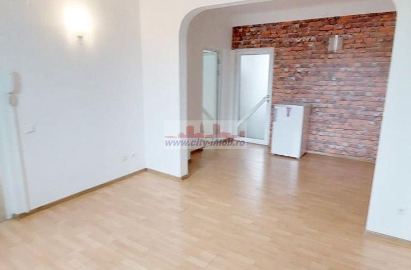 Inchiriere Apartment 3 Camere in VILA  Tineretului - Poză 1