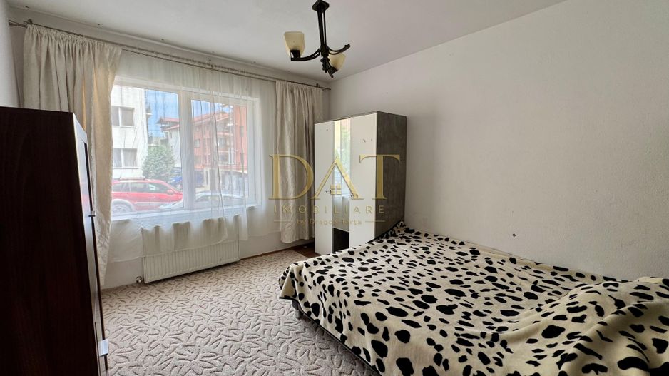 Oportunitate! Apartament 3 camere | parcare inclusa | zona Terra - Poză 4