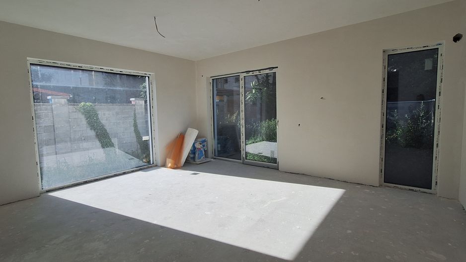 Duplex SUPERB la cheie - zona Aradului - Poză 2