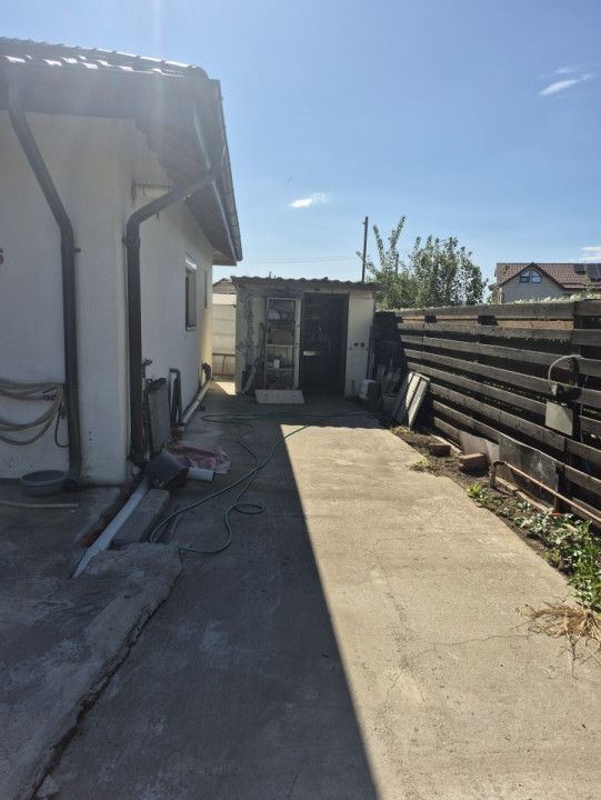 Casa individuala parter, Domnesti, zona Craitei-Foisorului. Investitie buna. - Poză 3