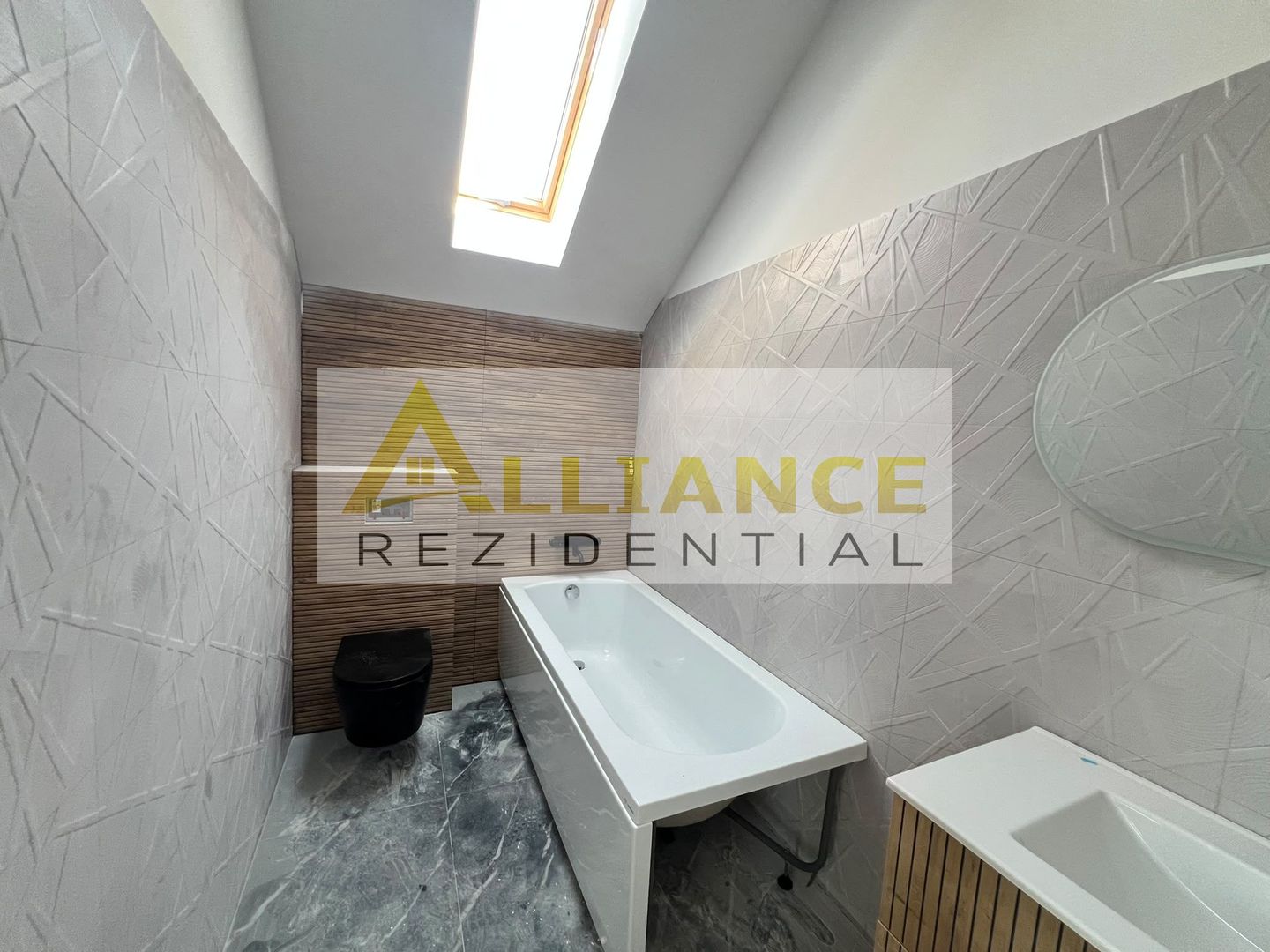 Casa Individuala - 4 camere - 400 M de STV - Poză 24