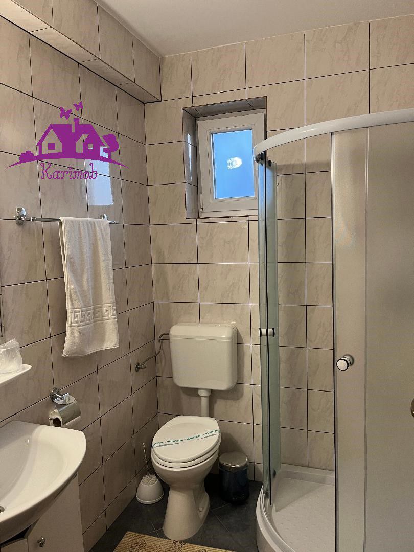 Pensiune si afacere la cheie in Marghita - Poză 15