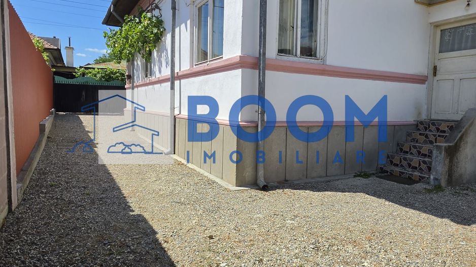 Casă 4 camere | Zona Centrala | Investitie - Poză 1