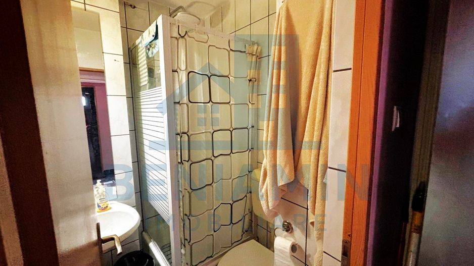 4-Camere-81mp-Utili-2-Balcoane-Lift-Mobilat-Utilat-Parcare-Triaj - Poză 14