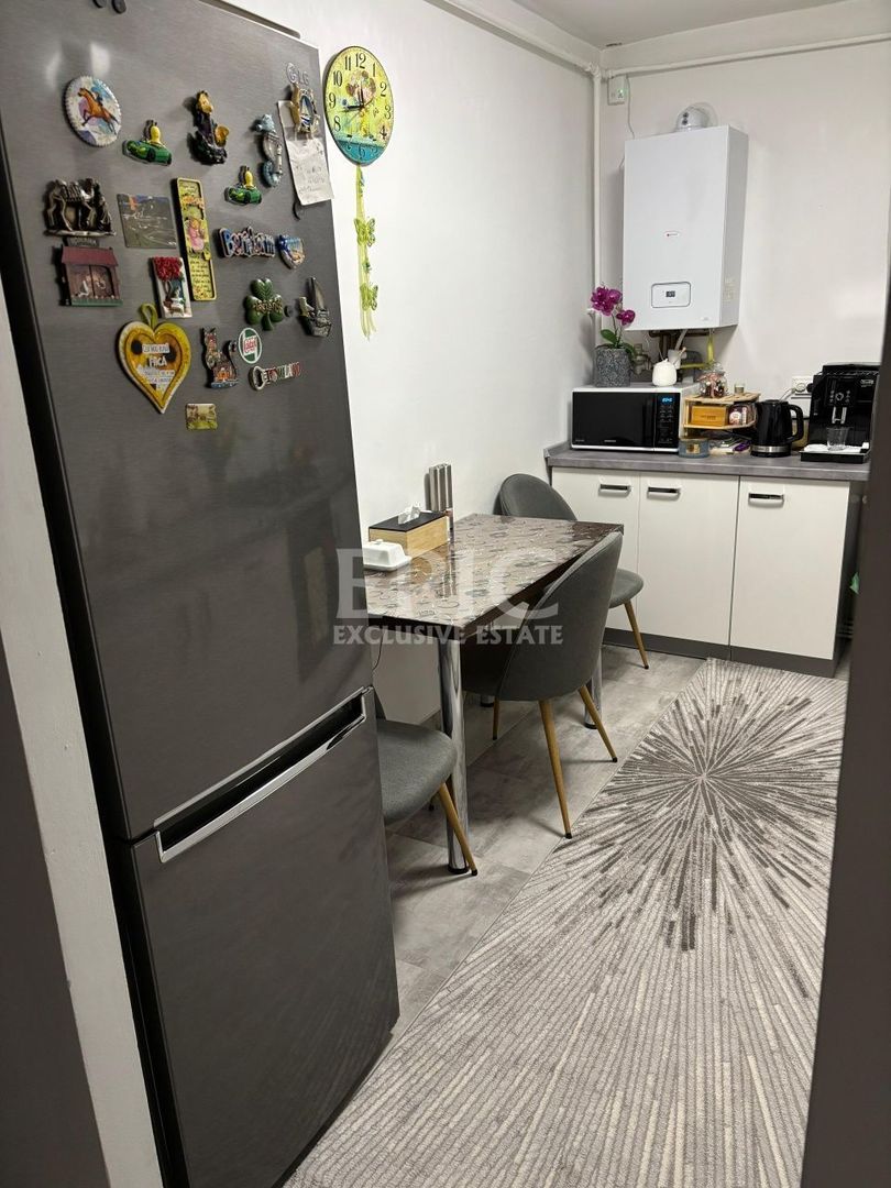 Apartament cu 2 camere, etaj 1 - Poză 2