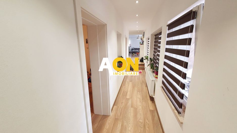 Casa pt 2 familii sau pt. clinica medicala, 8 camere, 486 mp teren - Poză 13