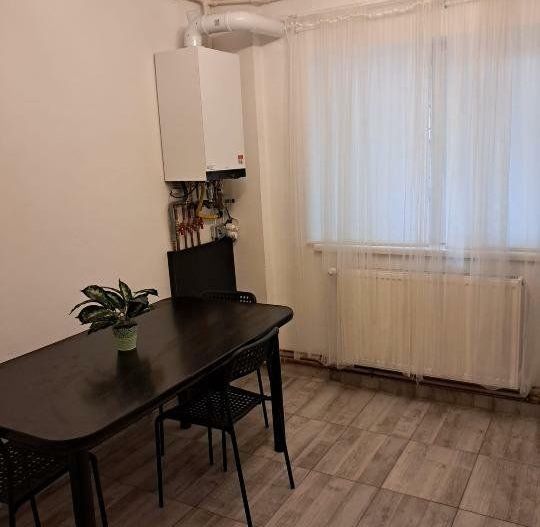 Apartament 2 camere Iancului, decomandat, centrala termica proprie - Poză 1