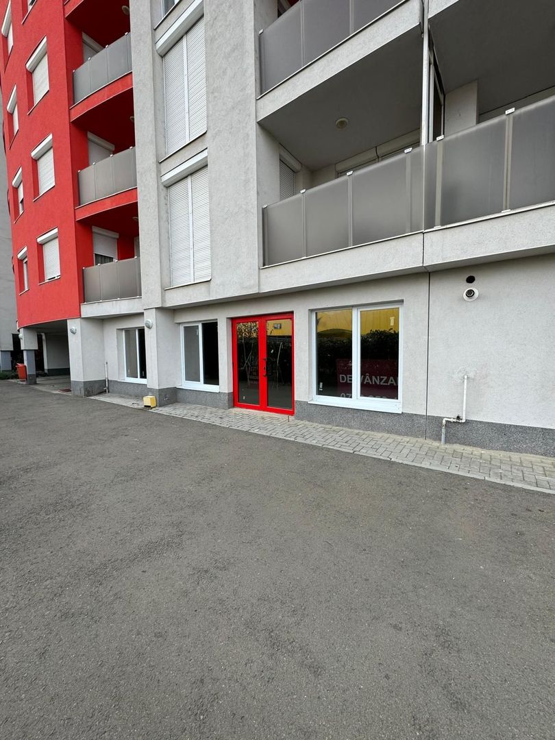 De vanzare Spatiu Comercial - Poză 2