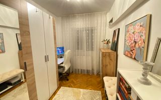 Apartament 3 Camere, Decomandat, Etaj 3,  Zona Aradului, Comision 0% - Poză 6