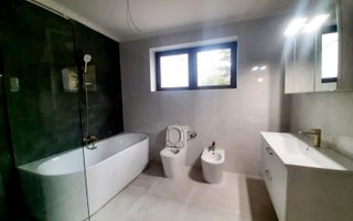 Casa de vanzare in Piata Abator - Poză 12