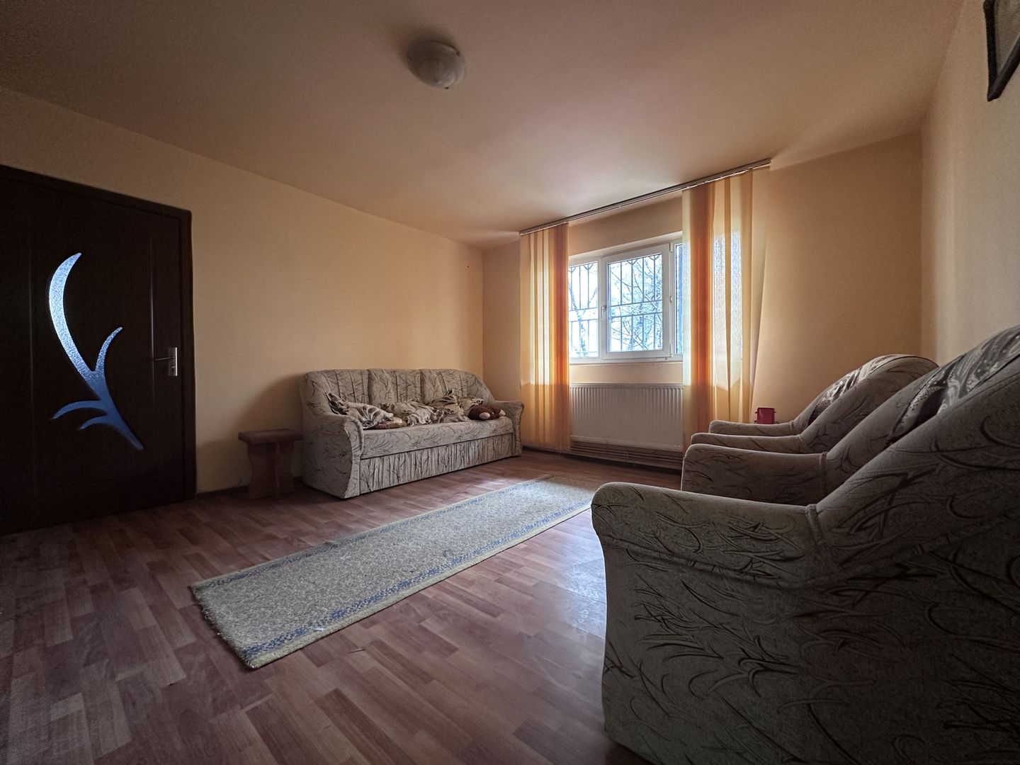 PARTER! Vânzare apartament cu 2 camere în Târgoviște - Poză 2