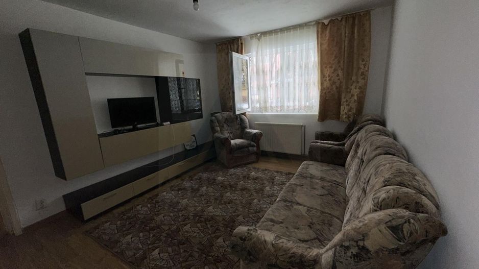 Apartament 2 camere de vânzare 45 mp utili + pivnița- Strada Oștirii - Poză 4