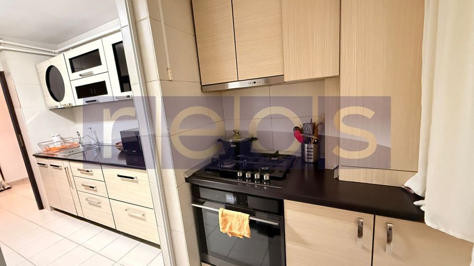 INCHIRIERE APARTAMENT DRISTOR METROU 3 CAMERE CENTRALA PROPRIE 70MP DECOMANDAT - Poză 8