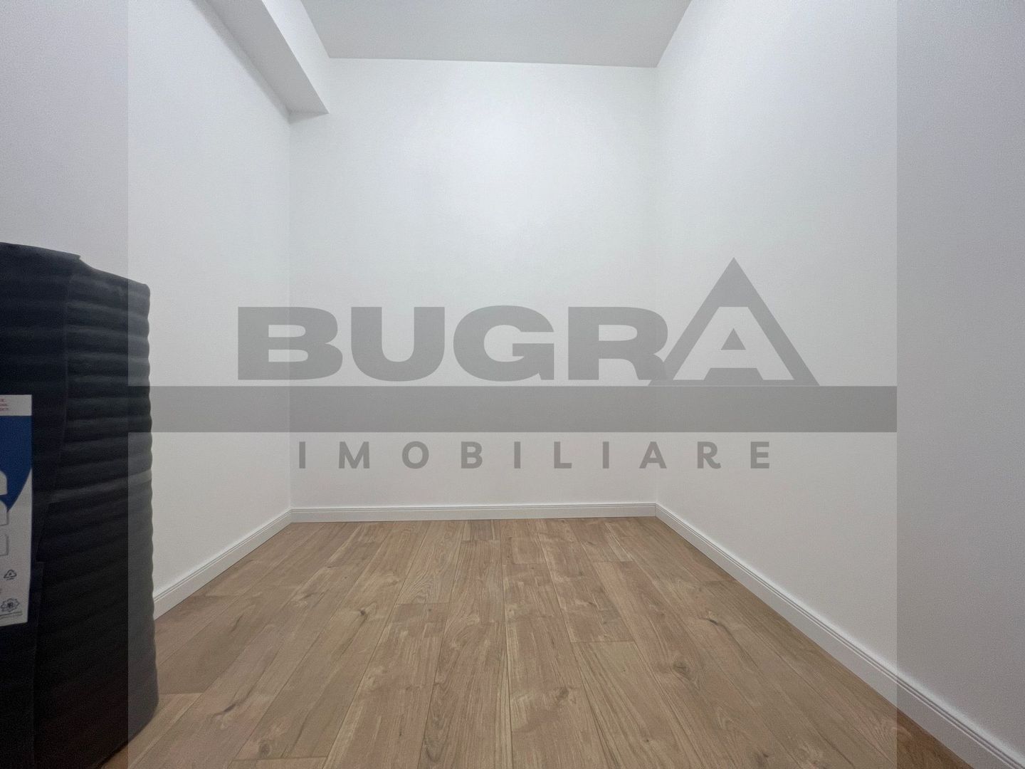 Apartament de 2 camere, 55mp, lux, parcare, zona Terra - Poză 6