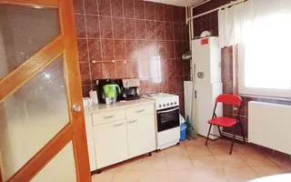 Apartament cu 3 camere decomandate,Carpatilor-Judetean - Poză 12