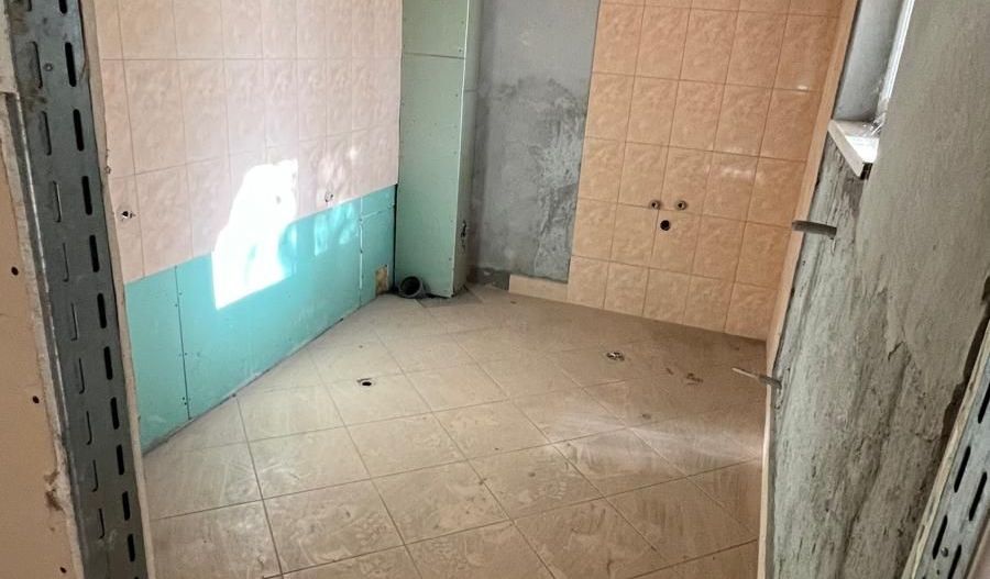 Casa la gri in Pipera  cu potential 1000 euro m2 - Poză 25