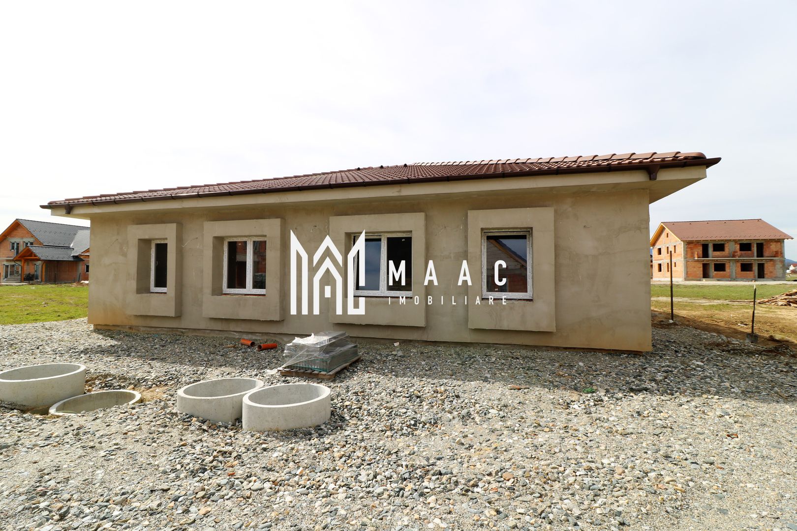 Comision 0% | Casa tip duplex | Teren 235 mp | Talmaciu - Poză 1