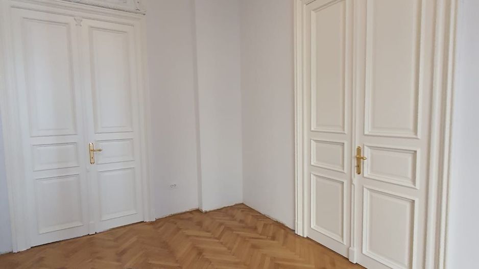 VILA SUPERBA UNIVERSIATE - Poză 8