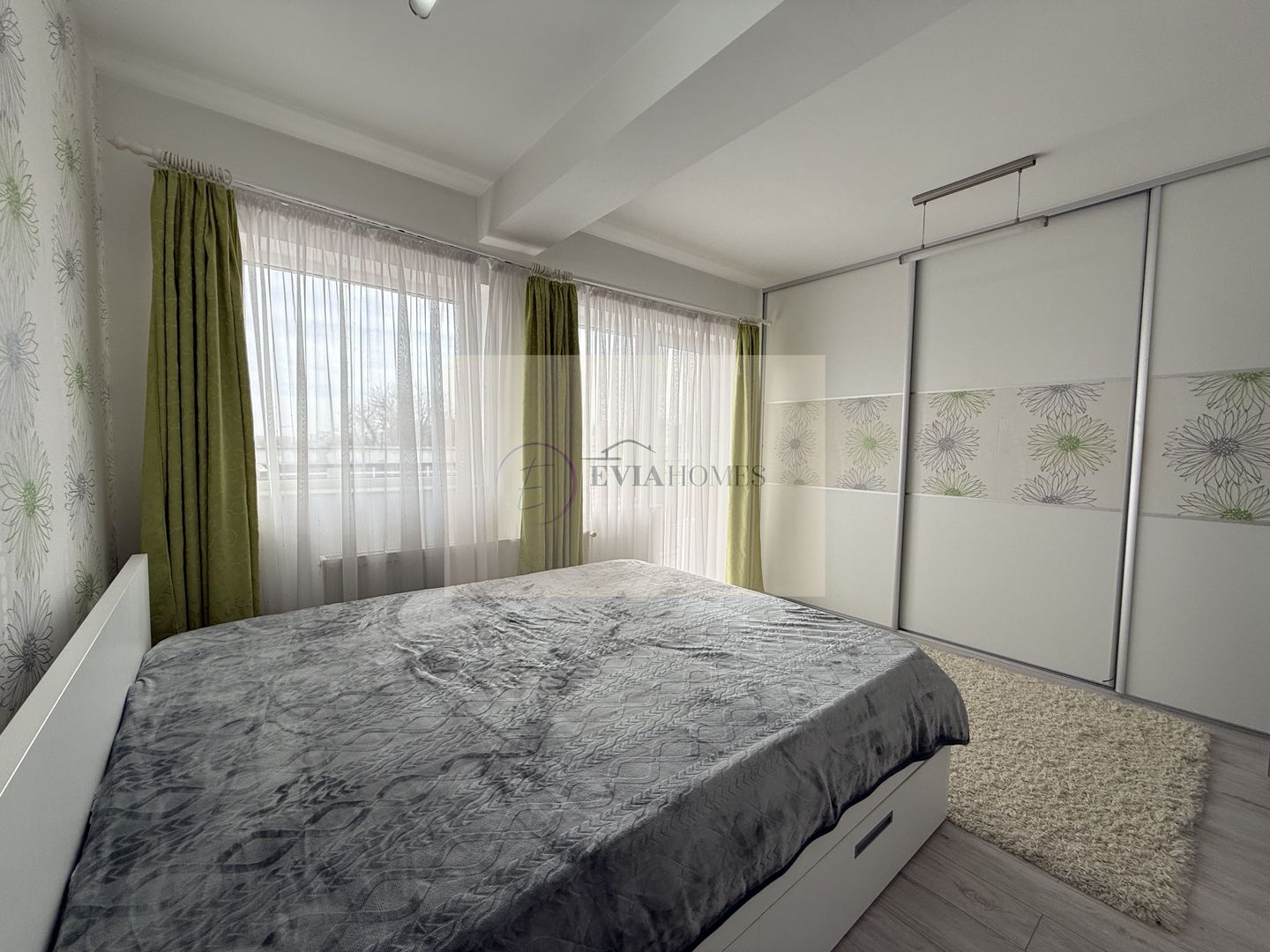 3 camere/ 2 bai/ balcon  – Zona Piata 1 Mai - Poză 6