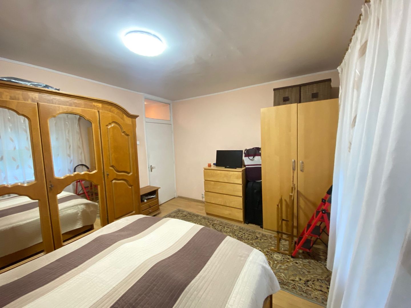 Apartament spațios 2 camere, 63 mp, etaj 2, zona Sebastian Prosper (V4) - Poză 1