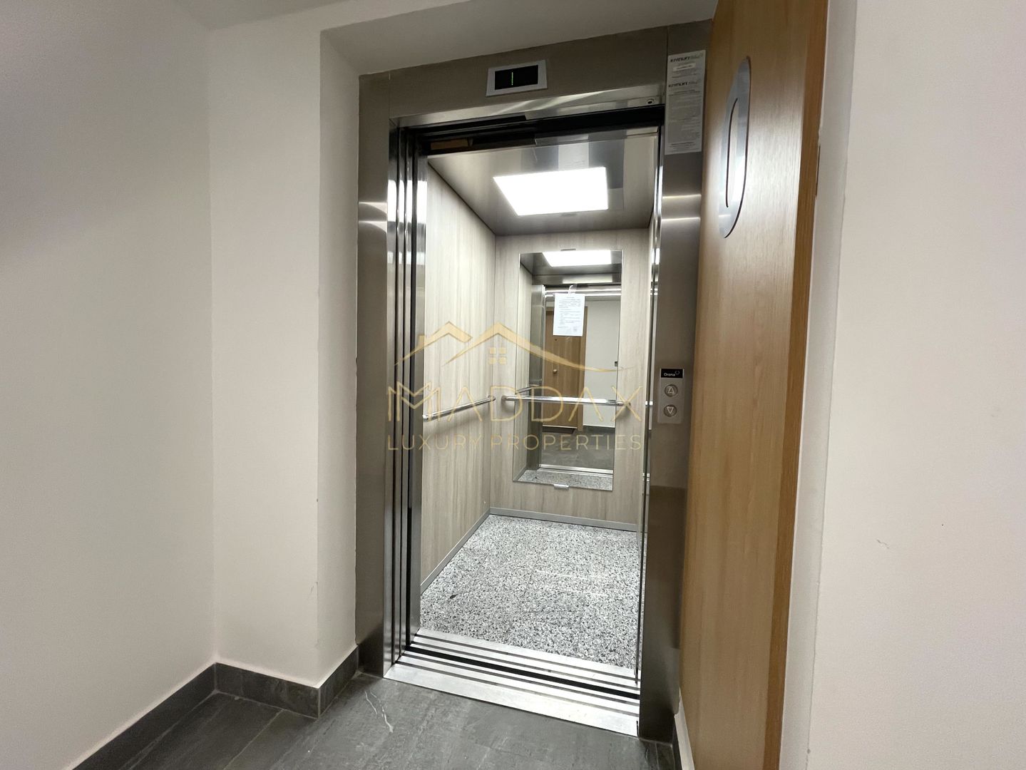 Apartament 2 camere_LUX_107.4 mp**Terasa de 45 mp//Mogosoaia - Poză 22