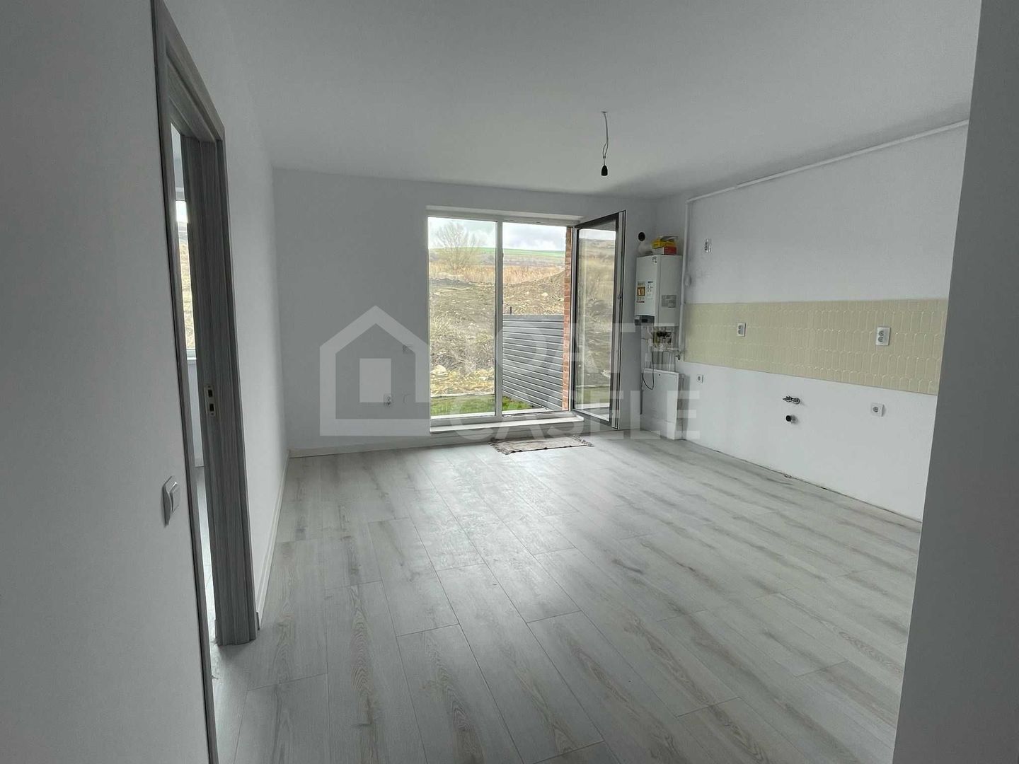 Apartament cu 2 camere și terasă spațioasă în ansamblul Beta Residence, Chinteni - Poză 2