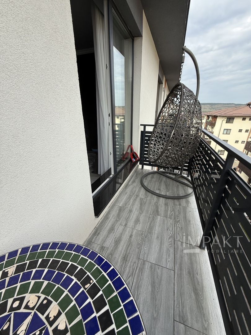 Apartament spatios cu 3 camere in Floresti (Sub Cetate) - Poză 14