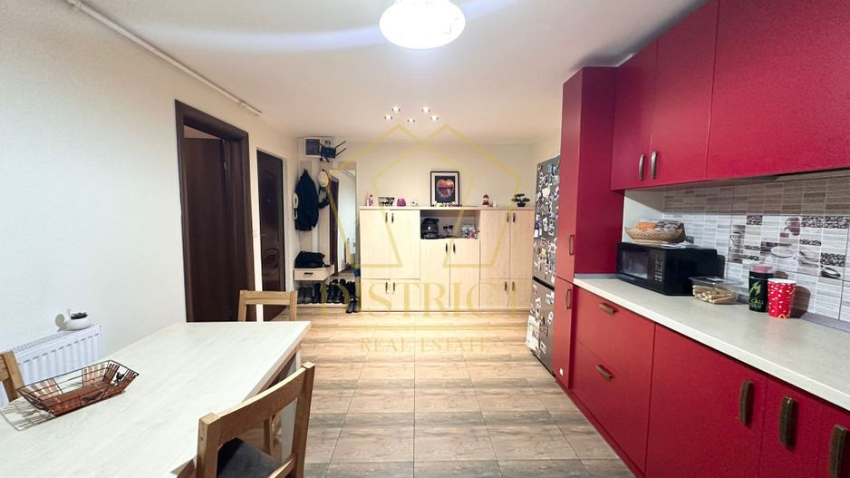 Apartament spatios cu 3 camere | Calea Sagului - Poză 11