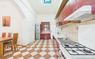 Apartament generos cu 3 camere – Zona Centrală - Poză 6