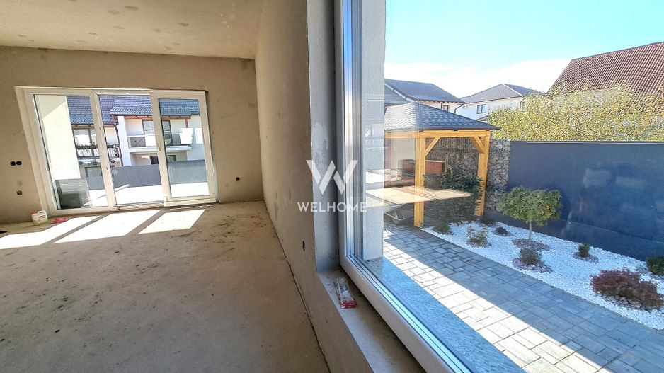 Casa Sibiu, Selimbar - 4 camere, garaj, curte mare - - Poză 9