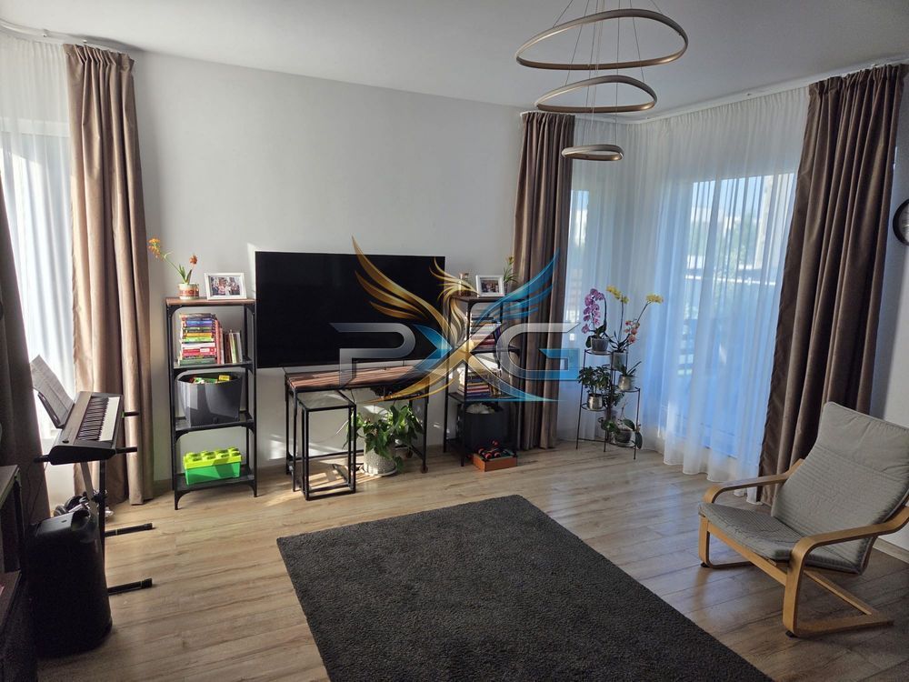 Casa Individuala Parter + Mansarda in Tunari - Poză 2